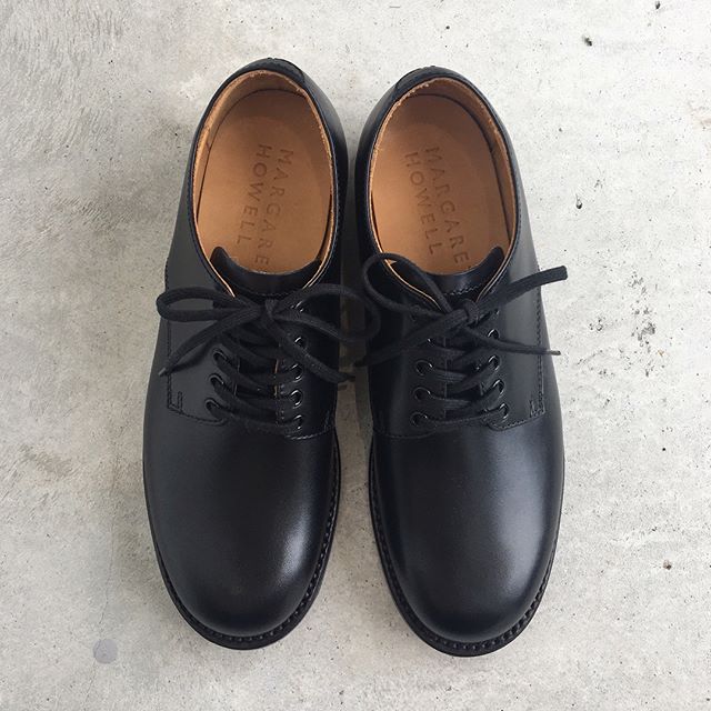 MARGARETHOWELL．leather lace up shoes．color ブラックsize 3 . 4